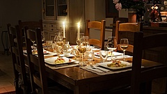 Sötét árnyék vetül a vacsoraasztalok fölé - üzentek a londoni kormánynak