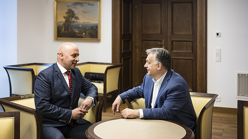 Parlamenten kívüli felvidéki párt mellett kampányolt Orbán Viktor