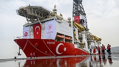 Erdogan tovább feszíti a húrt a földközi-tengeri olajfúrásokkal