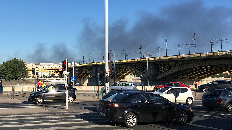 Nagy tűz volt Budapesten (frissítve)