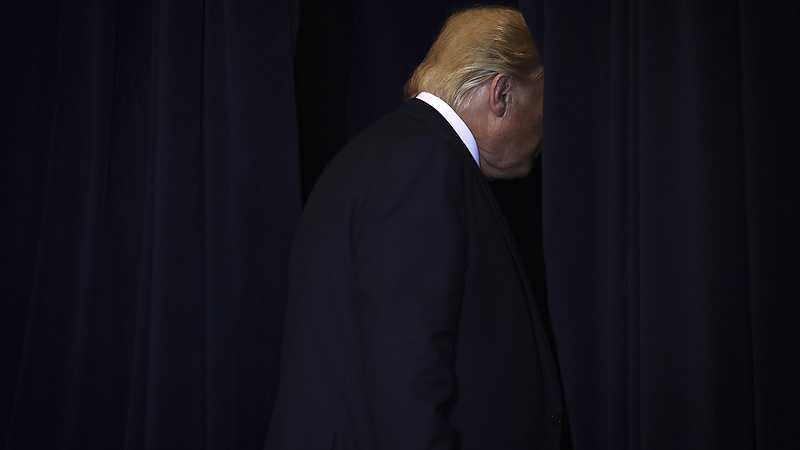 Már több republikánus szerint is bajban van Trump