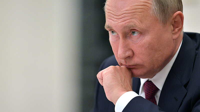 Putyin üzent, rendezné a kapcsolatokat az USA-val