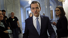 A román kormányfő nekiment a nyugdíj- és fizetéshalmozóknak