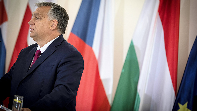 Fidesz: Orbán be fog számolni az Európai Tanácsban történtekről