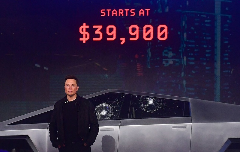 Tesla-malőr: több mint 233 milliárd forintba kerültek az ablakok