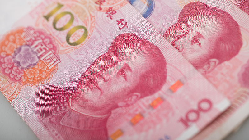 Kína pénzzel tömi a gazdaságát