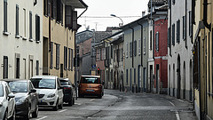 Friss olasz adatok a járványról - belehúzhat a kormány a lazításokba