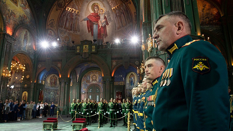Zúgolódnak a "nacionalista őrnagyok" Putyinnal szemben