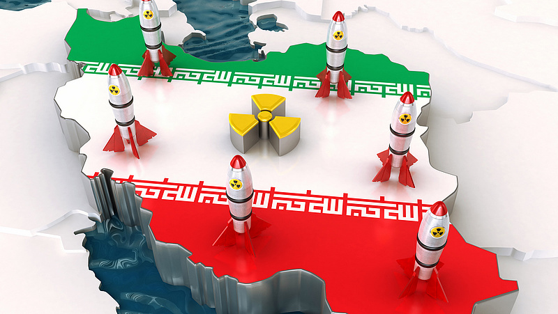 Irán már érzi az atomfegyvert a kezében, nyomás alatt az USA