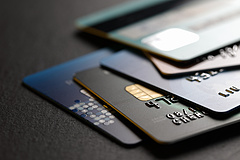 Figyelmeztetést adott ki a rendőrség, a bankkártyás csalók módszert váltanak 