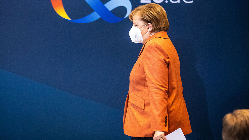 Elkészült Merkel járványügyi mesterterve, forradalmian új teszt jön