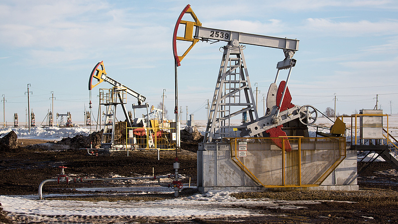 Emelkedik az orosz kőolajexport vámja februártól