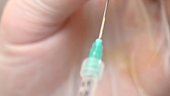 Már látszik, kinek adható és milyen mellékhatásai lehetnek a kínai vakcinának