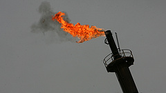 Nemzetközi Energiaügynökség: már növelni kell az olajtermelést