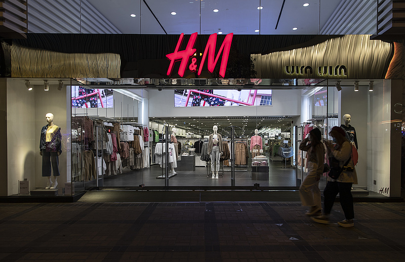 Szerzői jogok megsértése miatt perel a H&M