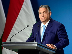 Orbán Viktor álmához vagy adócsökkentés kell, vagy padlót fognak a vállalkozások