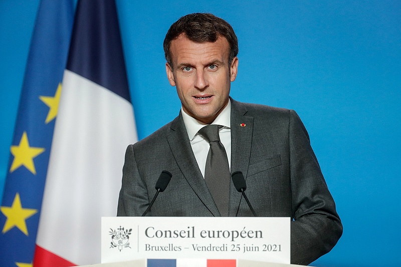 Francia szigor:  három oltás kell a védettségi igazolványhoz