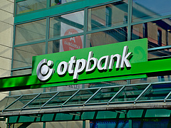 Bankot vesz az OTP Üzbegisztánban