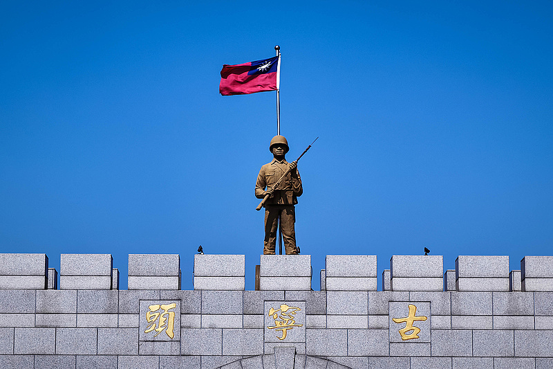 Tajvan: chipeket kérnek és fegyvereket adnának az amerikaiak