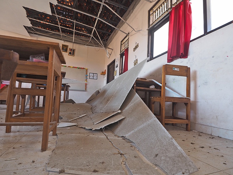 Legalább hárman meghaltak egy Balit megrázó földrengésben
