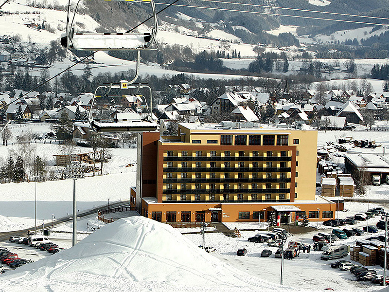 Mészáros Lőrinc megvált az osztrák síparadicsomban lévő szállodájától
