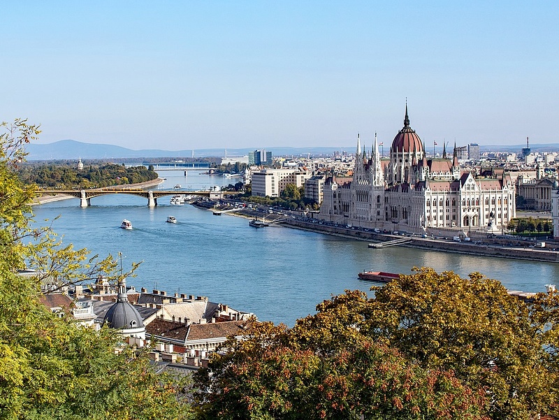 Matolcsy: újra kell gondolni Budapest szerepét