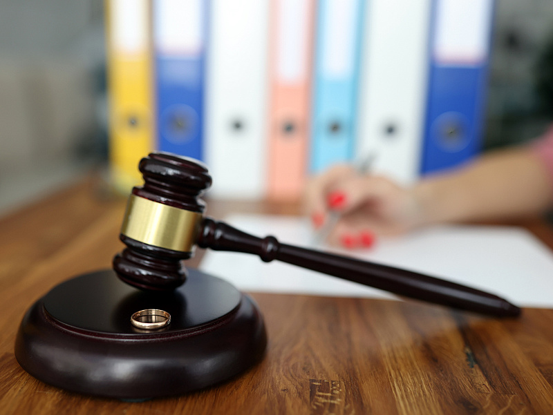 Az internetes perekben a bírák olykor „vakon” dolgoznak
