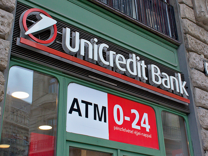 Kínai, vagy indiai vevője lehet az UniCredit orosz bankjának