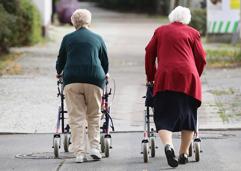 Nyugdíjkorhatár-emelés: komoly veszélyekről hallgatnak Matolcsyék