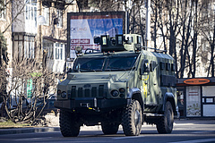 Ukrán-orosz háború: visszaverték a Fekete-tengernél is az orosz hadsereget, Kijevnél kis egységek vannak