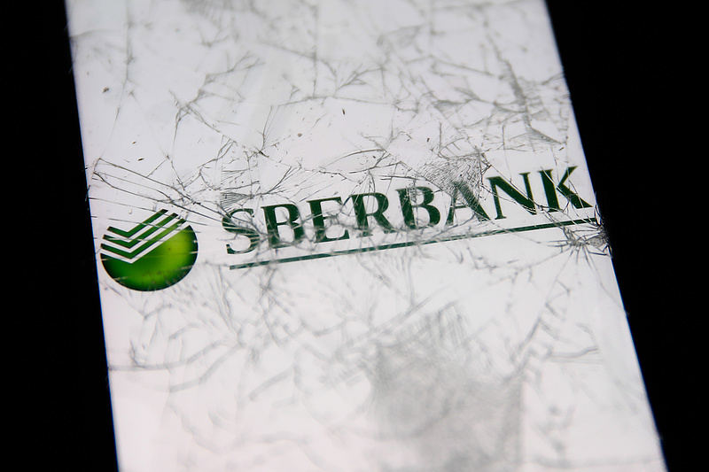 Sorban új kézbe kerülnek a Sberbank leányai