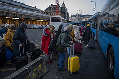 Közel négyezer menekülő érkezett tegnap Ukrajnából  vonattal Budapestre