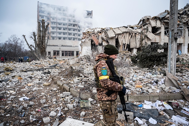 Több ezer ukrán civilt erőszakkal vihettek át orosz területre 