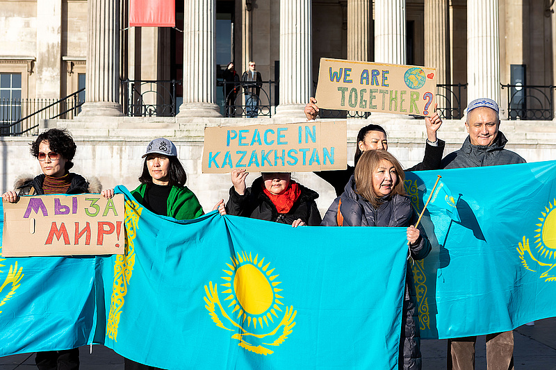 Az oroszok közép-ázsiaiakat toboroznak ágyútölteléknek Ukrajnába
