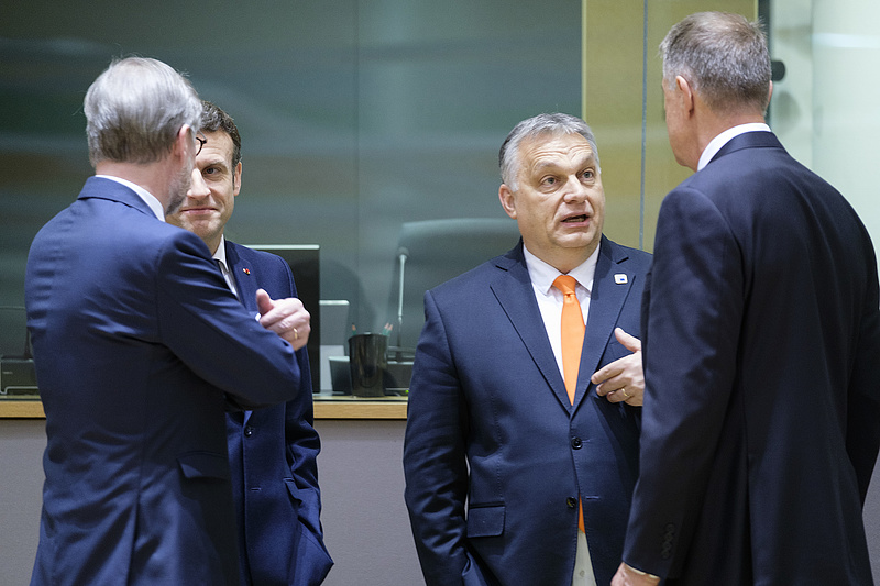 Magyarország állt ellen a leghevesebben, hogy az EU beintsen Putyin rubelfizetésének