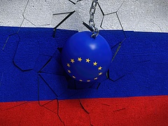 Haladékot kapnak az orosz olajembargónak ellenálló tagállamok