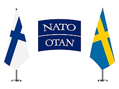 Hivatalosan is benyújtotta NATO-csatlakozási kérelmét Svédország és Finnország