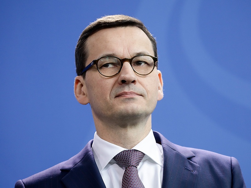 Hazárdjátékba kezdhet a lengyel kormánypárt