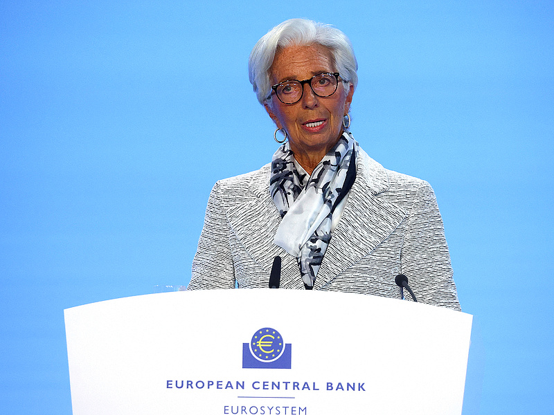Lagarde: nincs megállás a kamatemelésekben