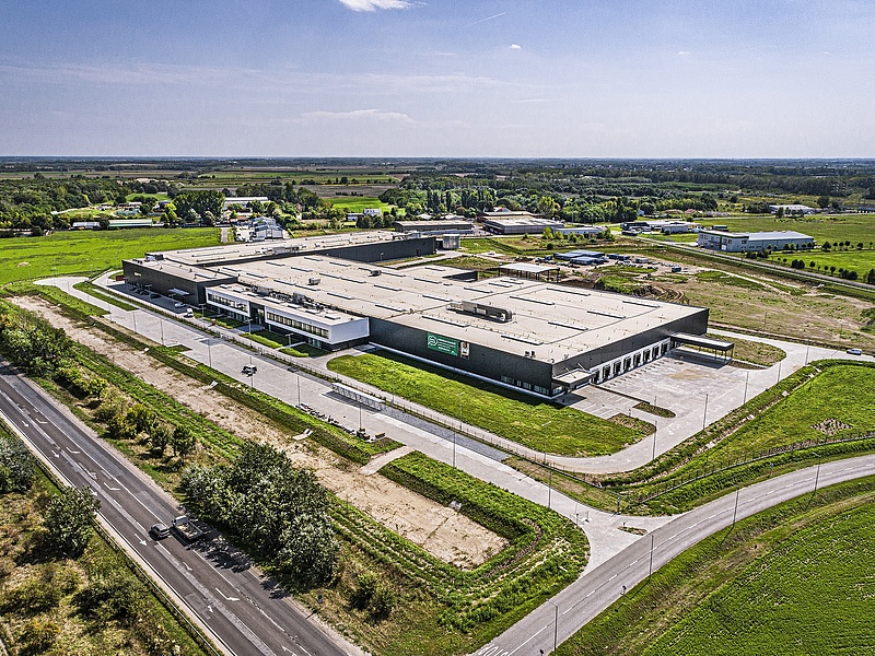 Új csomagolóanyag-gyár kezdte el a működését Magyarországon