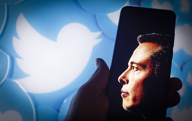 Szólásszabadság, tömeges kirúgások és 44 milliárd dollár – a Twitter hatalomátvétele