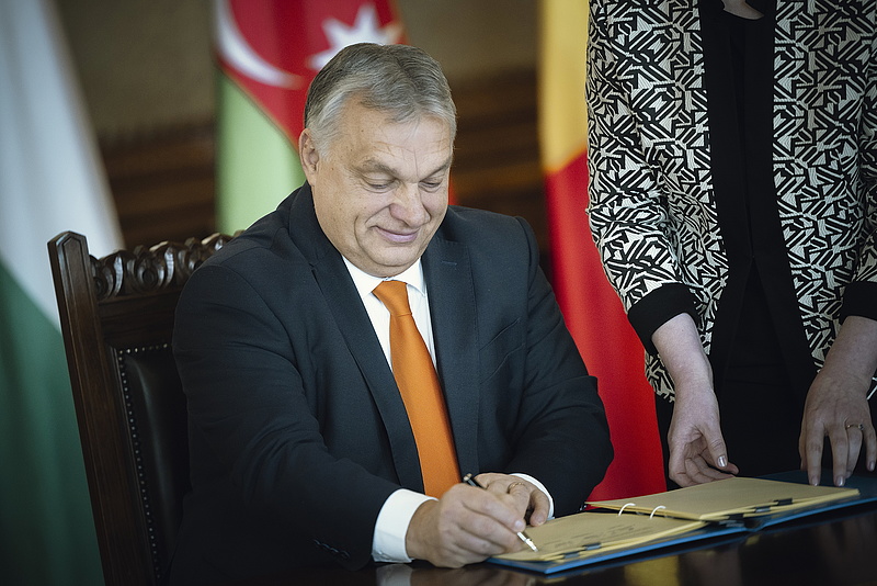 Orbán Viktor: a világ leghosszabb tenger alatti villamosenergia-vezetéke épül