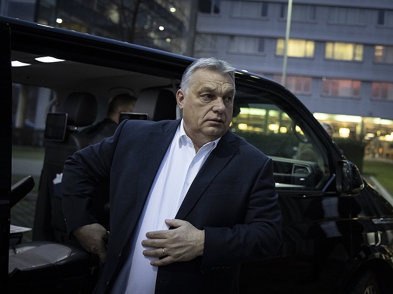 Egyiptomba utazott Orbán Viktor