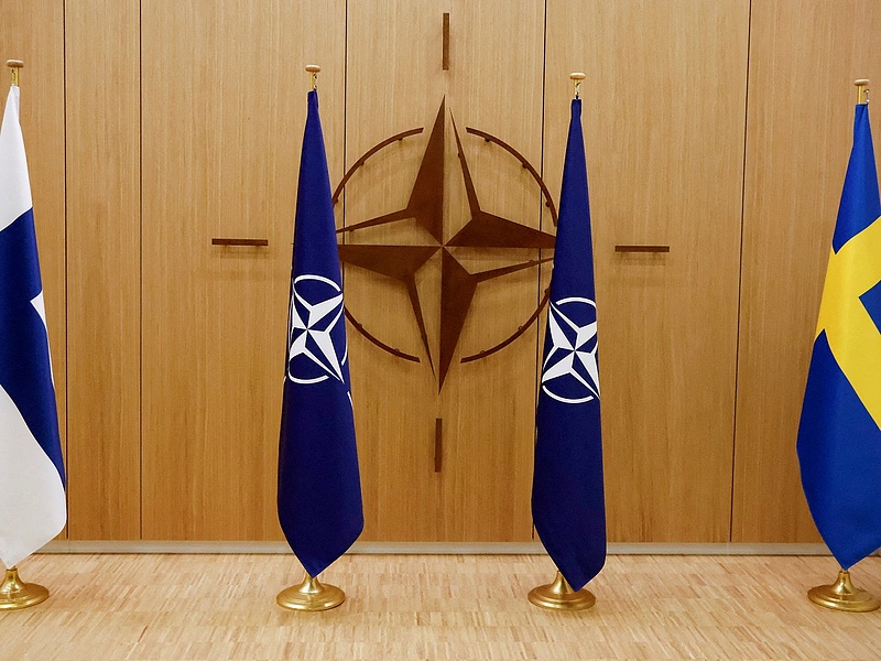 Megvan mikor döntenek a finnek a NATO-ról, már csak egyvalakin múlik a csatlakozás