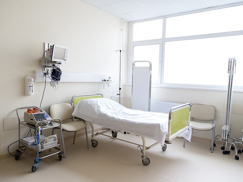 Háziorvoshiány: már kórházi orvosokat toboroznak az új ügyeleti rendszerbe