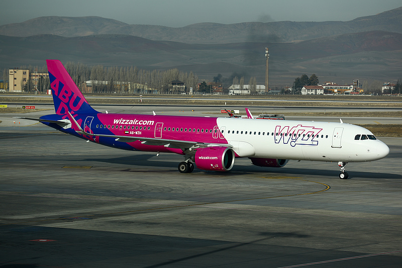 Biztonsági kockázatok miatt függeszti fel egyik járatát a Wizz Air