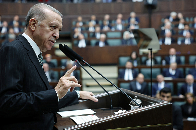 Erdogan beadta a derekát: már májusban megmérkőzik az erősödő ellenzékkel