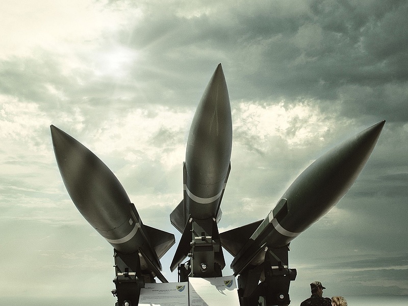 Rakétasebességre kapcsol Oroszország: megduplázza a rakétagyártását