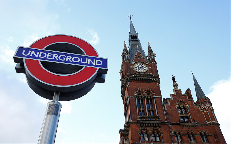 A londoni metróvezetők nem szórakoznak, teljesen leállt a közlekedés