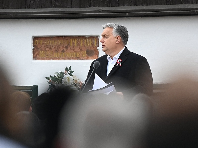 Orbán Viktor: Minden magyarban van egy kis Petőfi